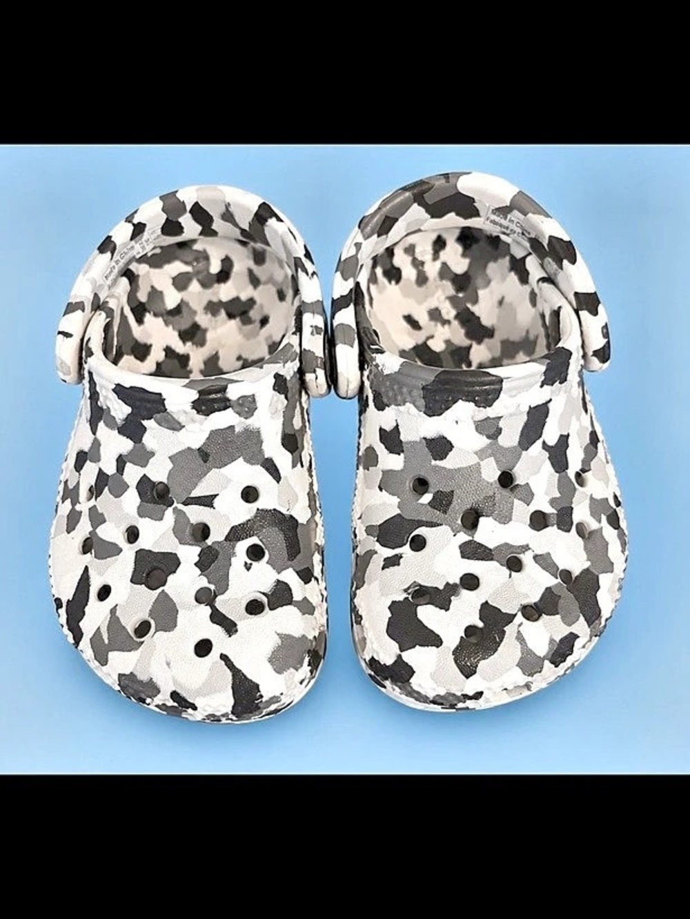 Crocs Toddler size 5c Classic Camouflage Clog Sandals White & Black